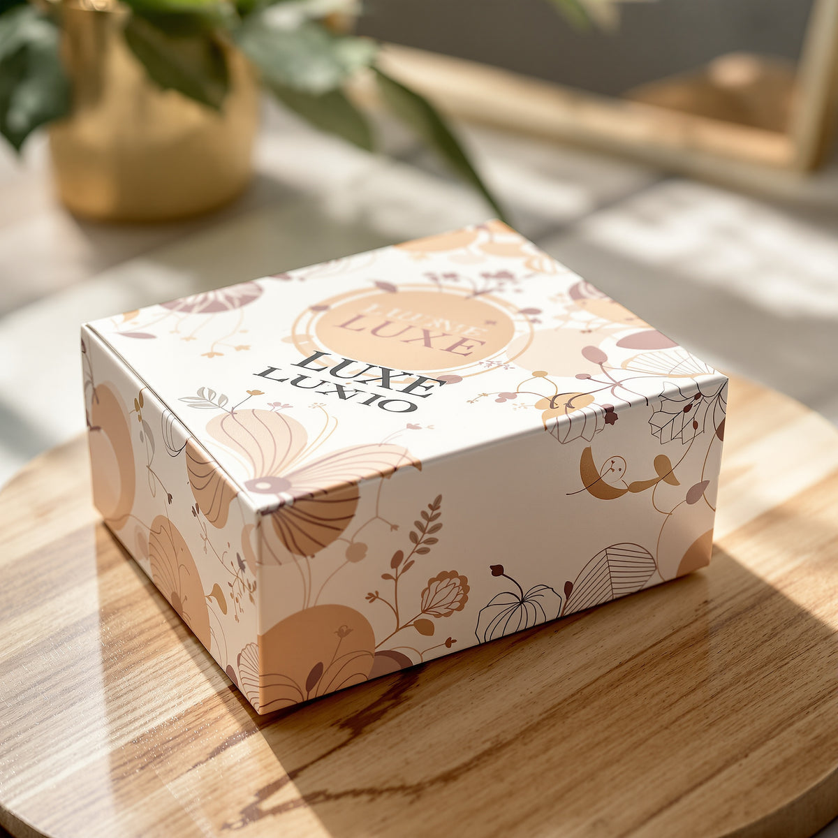 Custom Cosmetic Boxes — illustrated design example